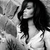 smileys 25620-rihanna88.jpg