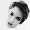 smileys 27185-winona_ryder3.jpg