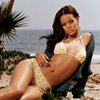 smileys 29459-rihanna102.jpg